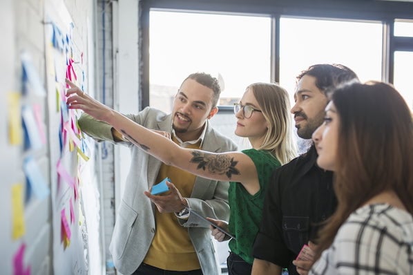 The Ultimate Guide to Defining and Reaching Your Target Market in 2024
