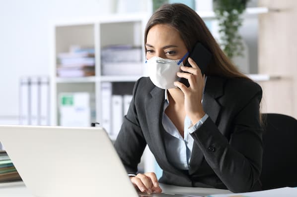 How to Absolutely Crush Your First 100 Days as an SDR: 15 Proven Tips from HubSpot Sales Experts