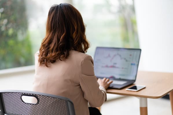 Why HubSpot is Investing in QuotaPath: Disrupting the $800B Sales Compensation Market