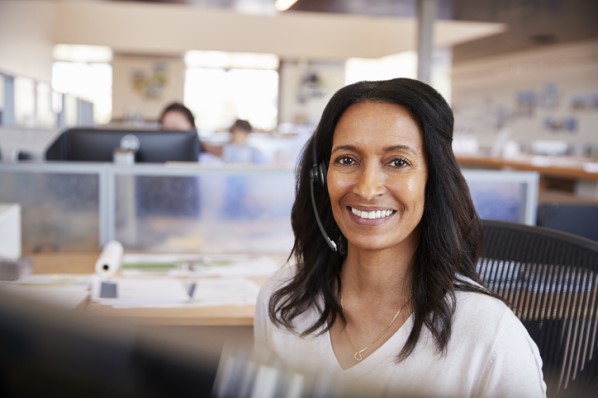 Call Center Resume Examples & The Skills to Include [+Templates]