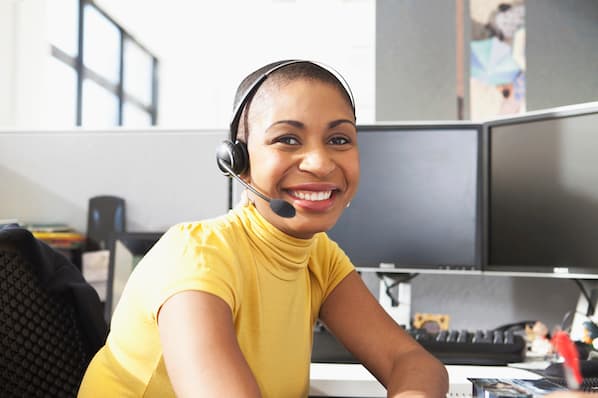 The Ultimate Guide to Customer Service Engagement Software in 2024