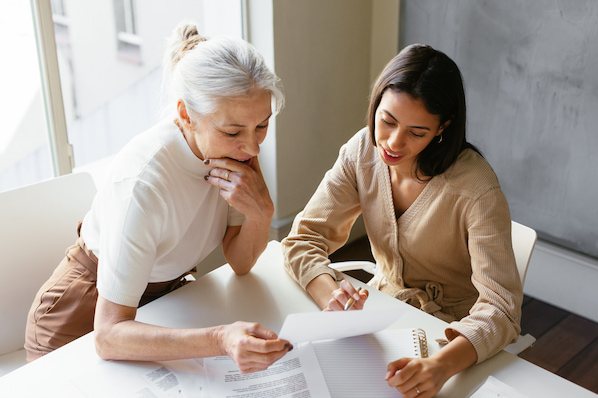 Customer Experience ROI: The Ultimate Guide to Convincing Leadership It&lsquo;s Worth It