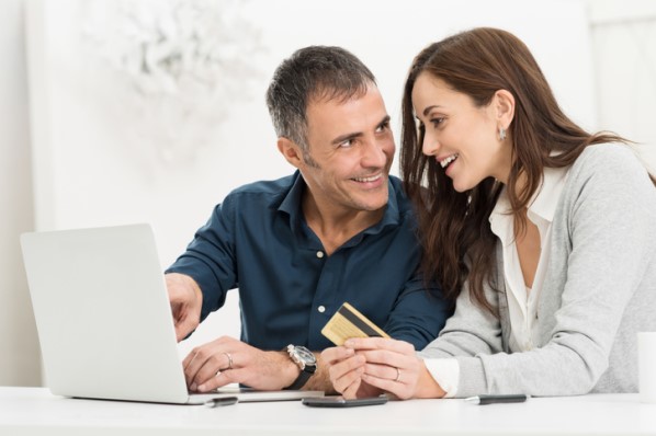 How to Move to a Powerful Customer First Strategy in 2024