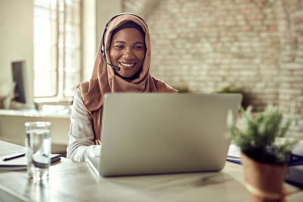 12 Critical Factors That Make or Break Customer Satisfaction