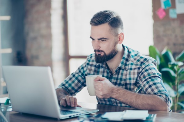 11 Essential Customer Service Articles Every Support Pro Must Read in 2024