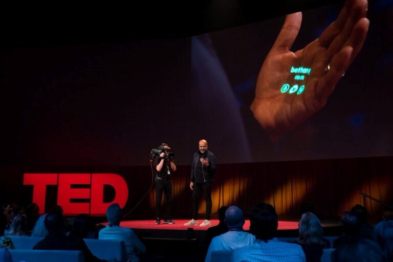 Humane's New Wearable AI Device Could Replace Cellphones