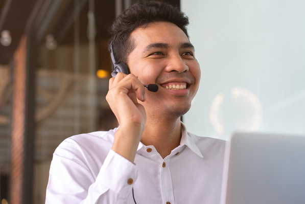 10 Enterprise Customer Service Trends Shaping 2024 & Beyond