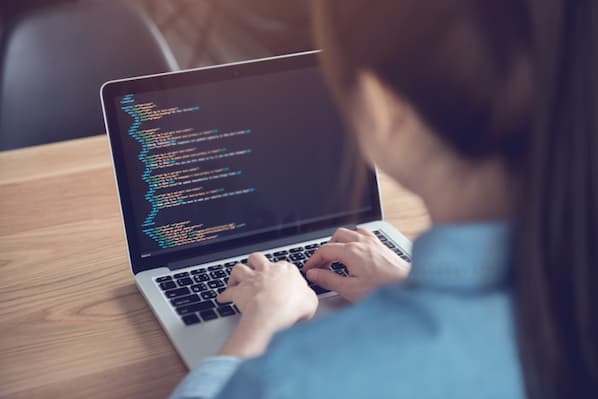 Project Manager vs Product Manager: Understanding the Critical Differences