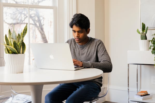 How to Spot and Remove Fake Google Reviews in 2024