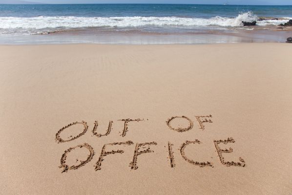 The Manager&lsquo;s Ultimate Guide to Handling Time Off Requests in 2024