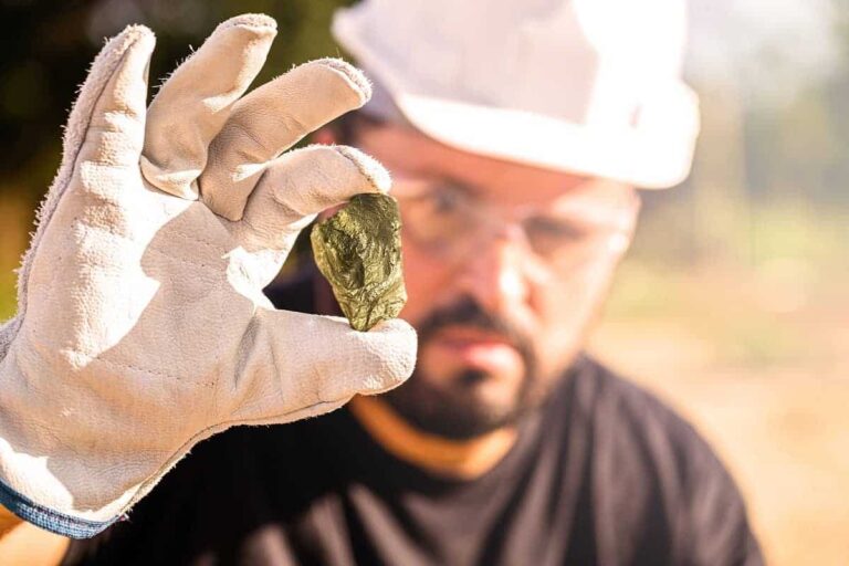 Most Valuable Rocks And Minerals: A Collector&lsquo;s Comprehensive Guide