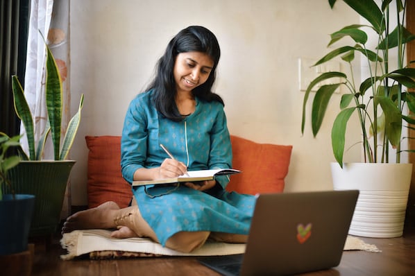 Squarespace vs WordPress: An In-Depth Comparison for 2024