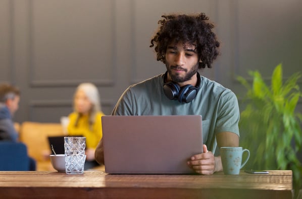 Wordpress vs Blogger in 2024: An In-Depth Comparison for Bloggers