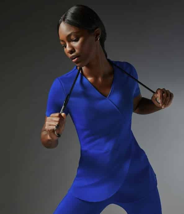 Jaanuu Scrubs Review: The Ultimate Guide to These Popular Scrubs