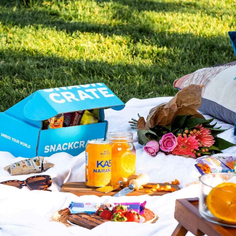 SnackCrate Review: Snack Around the World Without Leaving Home!