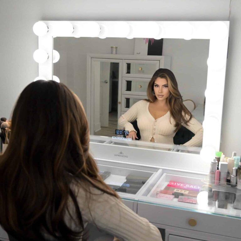 Impressions Vanity Mirror Review: Bring Hollywood Glamour to Your Vanity