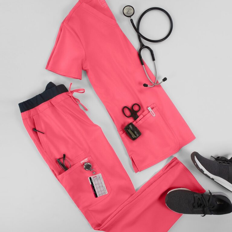 Uniform Advantage Scrubs Review: Quality, Comfort and Style for Medical Professionals