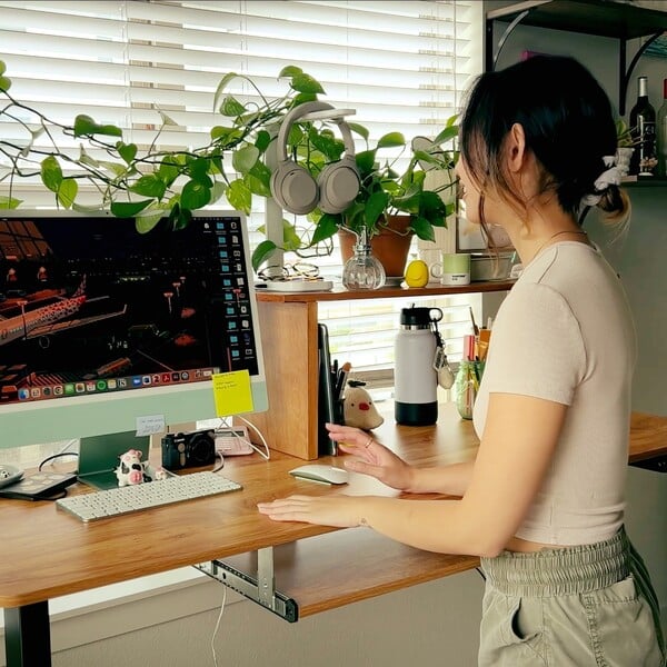 Fezibo Standing Desk Review: My Honest Take (2023)