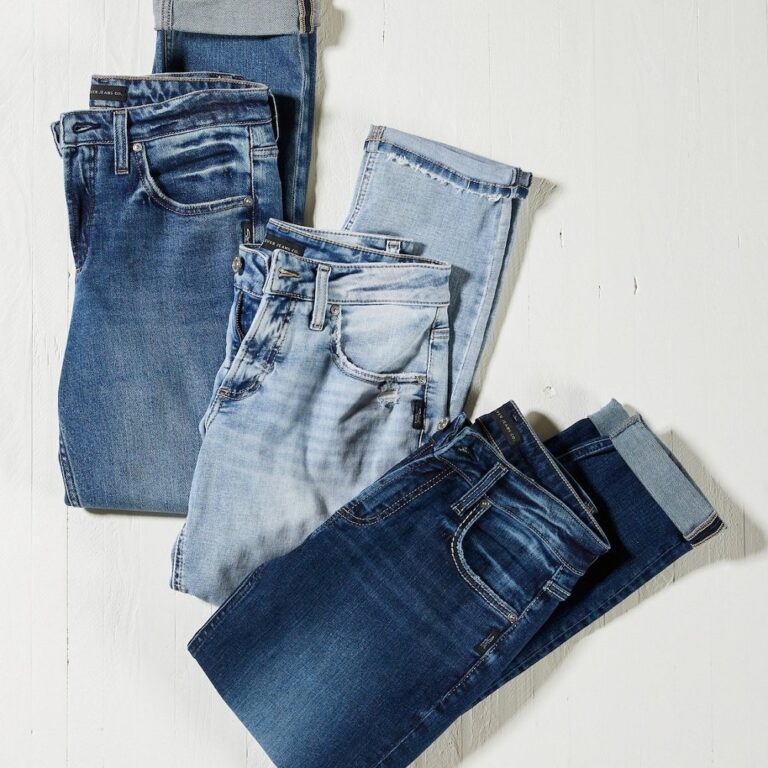 Silver Jeans Review: Premium Denim for Every Body
