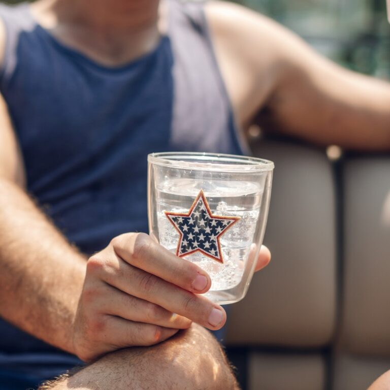 Tervis Tumbler Review: Why I Can&lsquo;t Live Without These Insulated Cups (And You Won&lsquo;t Want to Either!)
