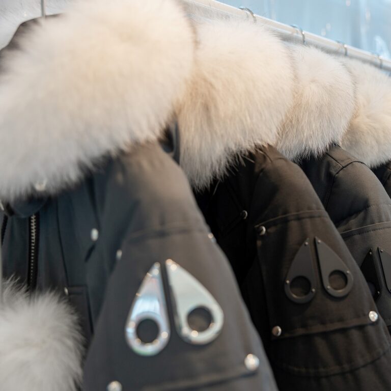 Moose Knuckles Coat Review: An Insider&lsquo;s Take on the Iconic Canadian Brand