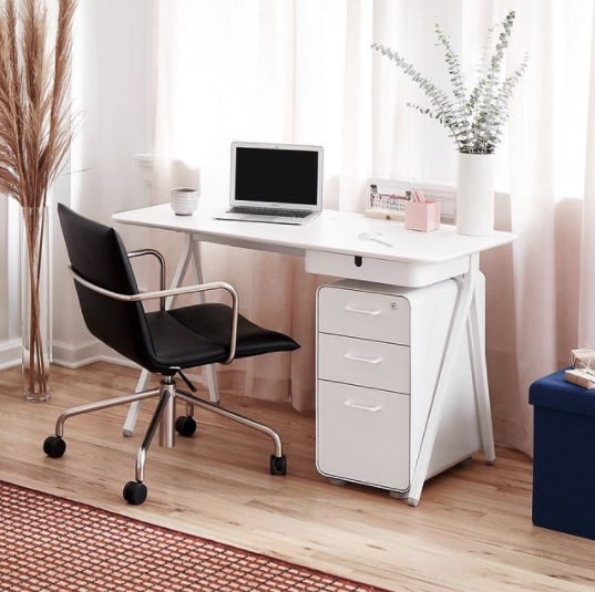 Poppin Furniture Review: Colorful, Modern Office Essentials