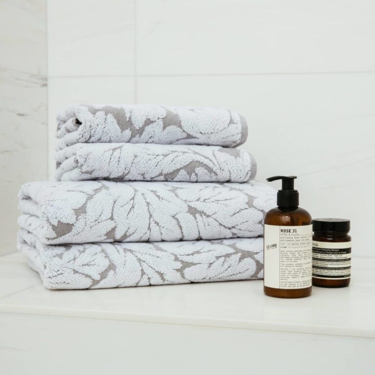 Why Kassatex Bath Accessories Are a Luxurious Must-Have for Your Home Spa Experience