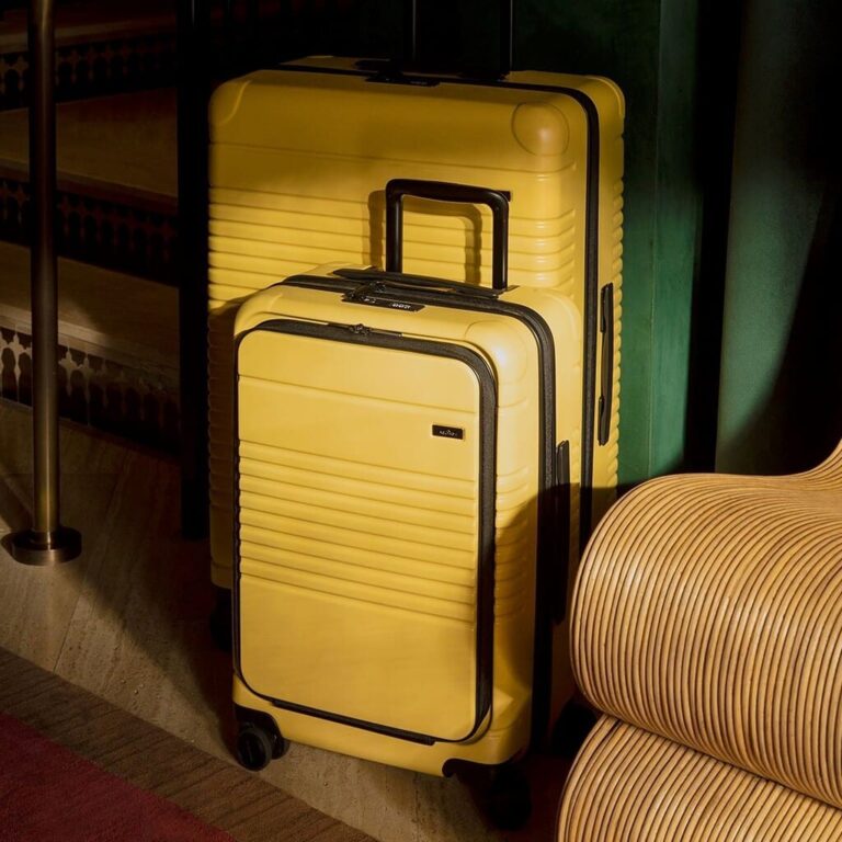 Arlo Skye Review: The Most Stylish Travel Companion You&lsquo;ll Ever Own