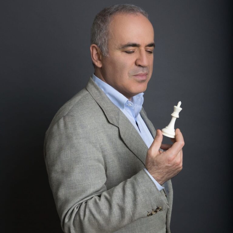 Garry Kasparov&lsquo;s MasterClass Review: A Deep Dive Into the Chess Legend&lsquo;s Winning Strategies