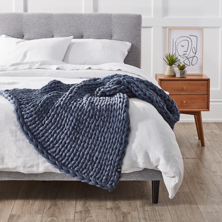 Silk and Snow Mattress Review: My Honest Take (2023)