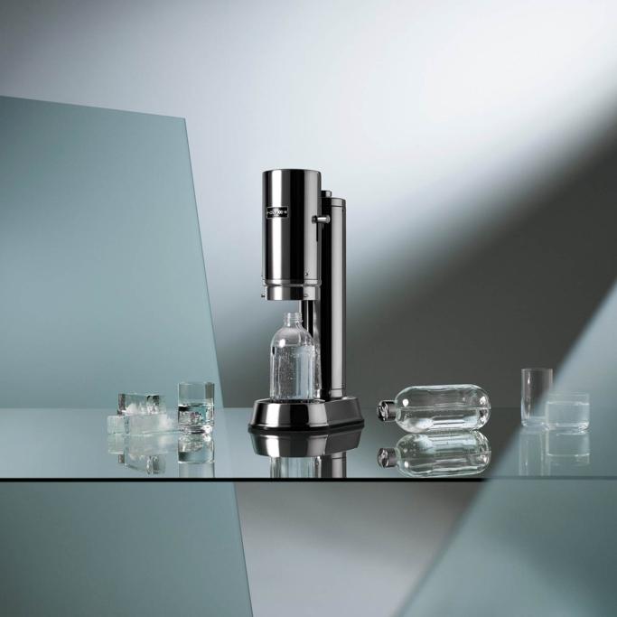 Aarke Review: The Sparkling Water Maker That Beats SodaStream on Style