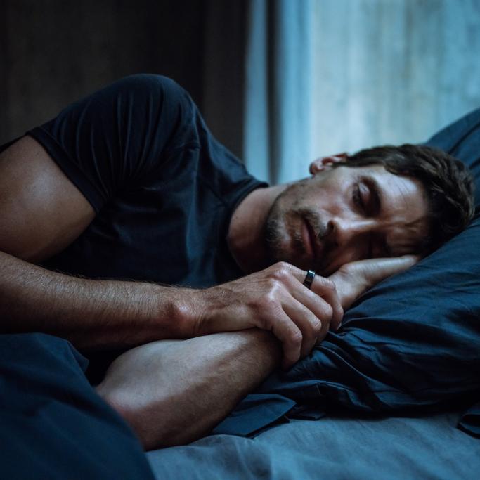 Oura Ring vs Whoop: An In-Depth Comparison of Top Health Trackers