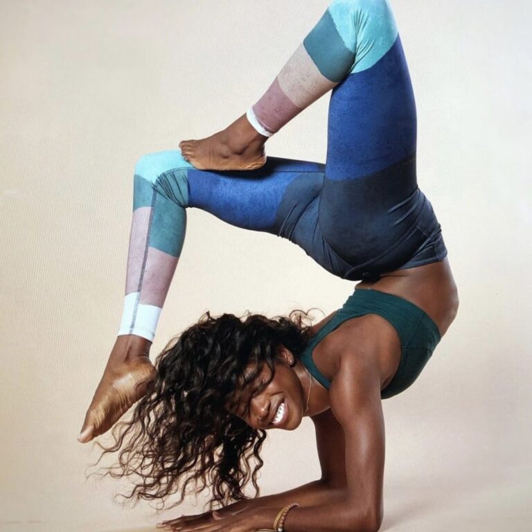 Beyond Yoga Clothing Review: Are Their Leggings Worth the Hype?