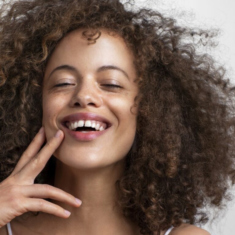 Liquid Collagen 101: The Complete Guide to This Beauty Elixir