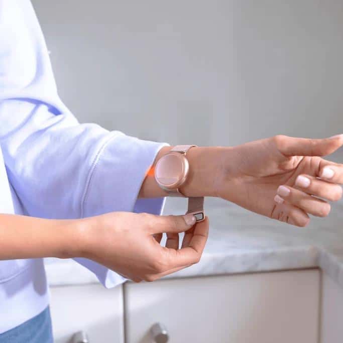 Embr Wave 2 Review: Can This Wearable Really Provide Instant Hot Flash Relief?